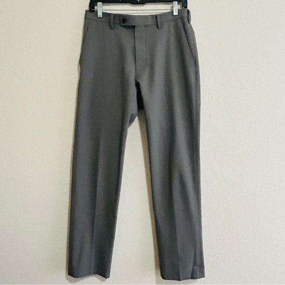 UNIQLO Mens Dress Pants Stretch Size 30 x 30 Gray Adult Polyester Blend - Picture 1 of 13